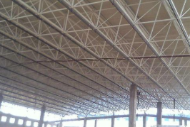 網(wǎng)架工程用什么材料？